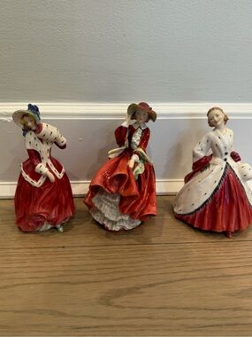 Royal Doulton set of 3 china Figurines vintage 1990s